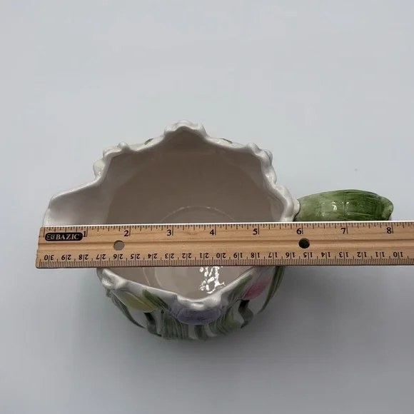 Floral Ceramic Vase with Multicolor Tulip Design - Picture 15 of 16